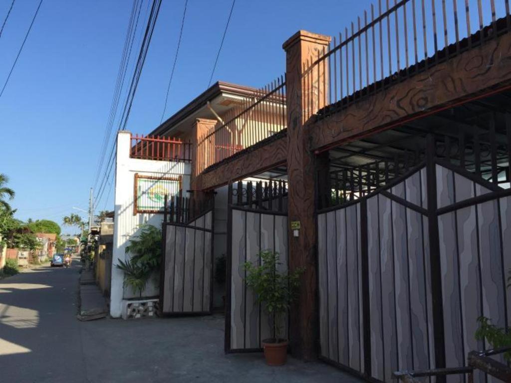 Bamboo Garden Boutique Hotel Tacloban Esterno foto