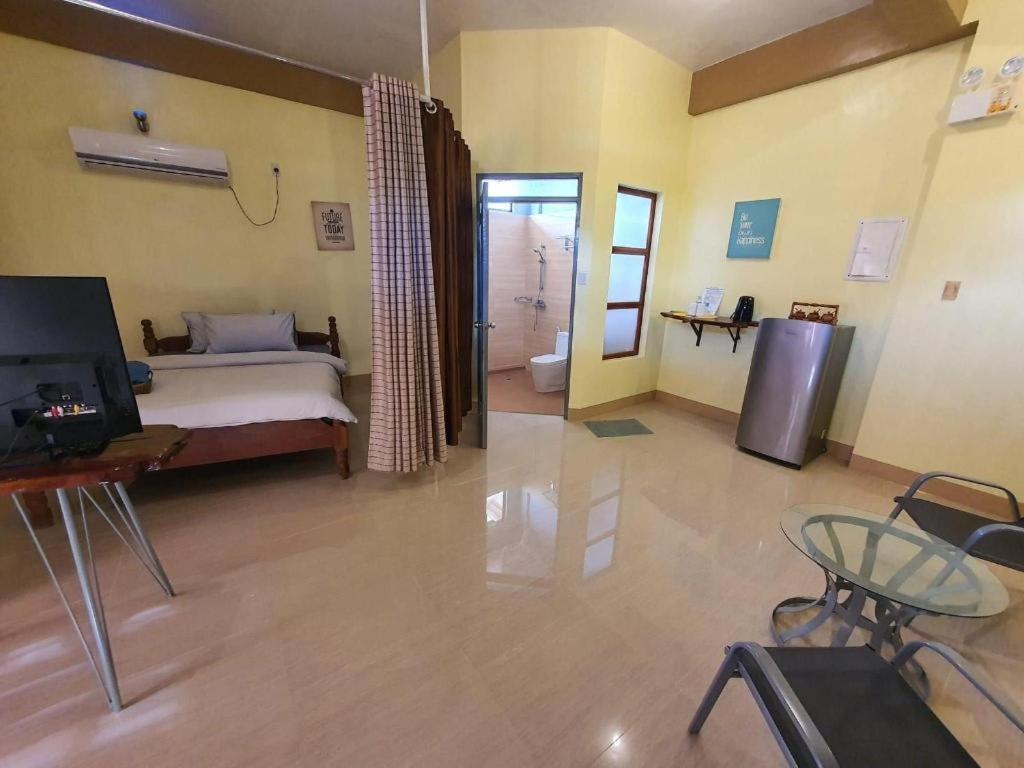 Bamboo Garden Boutique Hotel Tacloban Esterno foto